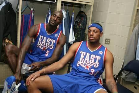 德拉富恩特：我们和巴萨的关系很好；卡瓦哈尔能赶上世界杯（德拉富恩特：与巴萨关系良好，卡瓦哈尔有望赶上世界杯）