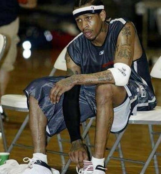 官方：弟媳之子伊萨戈与切尔西签下首份职业合同（切尔西官宣：蒂亚戈·席尔瓦之子伊萨戈签下首份职业合同）